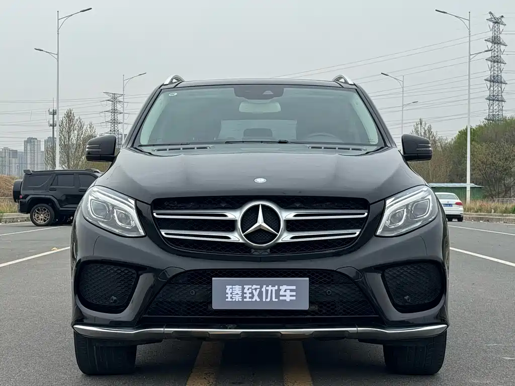 Mercedes-Benz GLE 2016