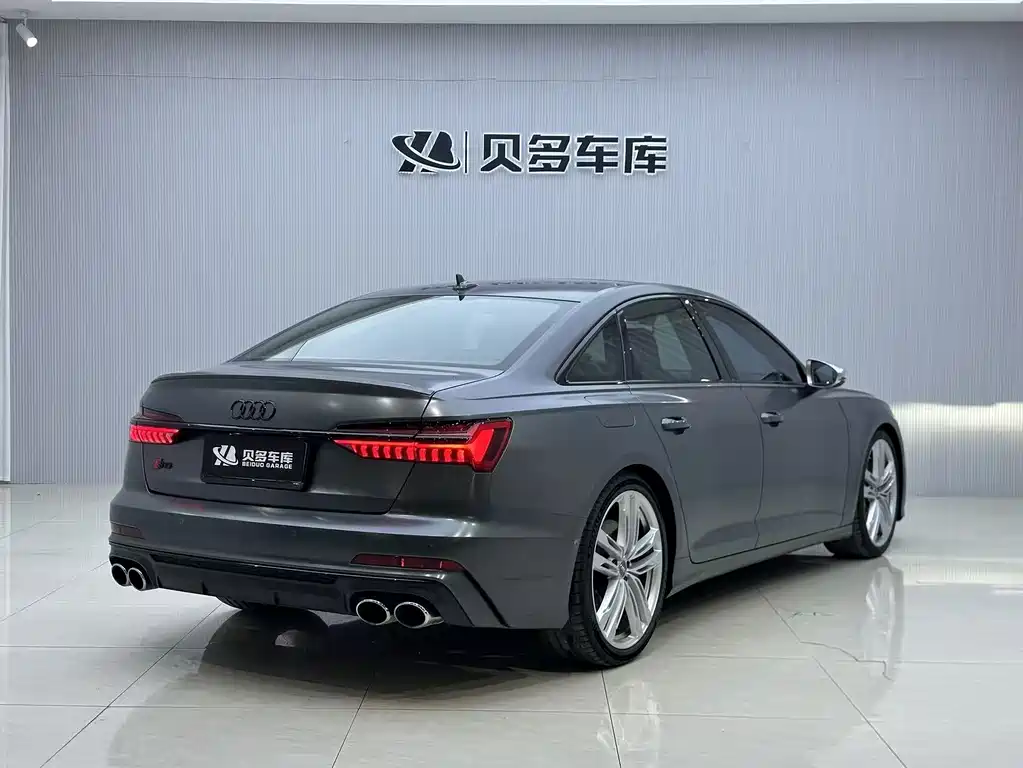 Audi S6 2022 — фото 11