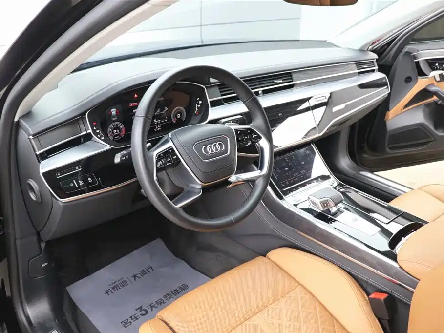 Audi A8 2024 — фото 13