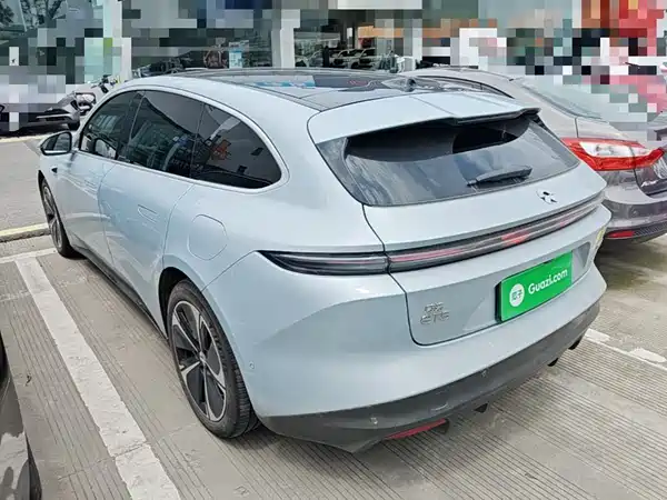 NIO ET5T 2023
