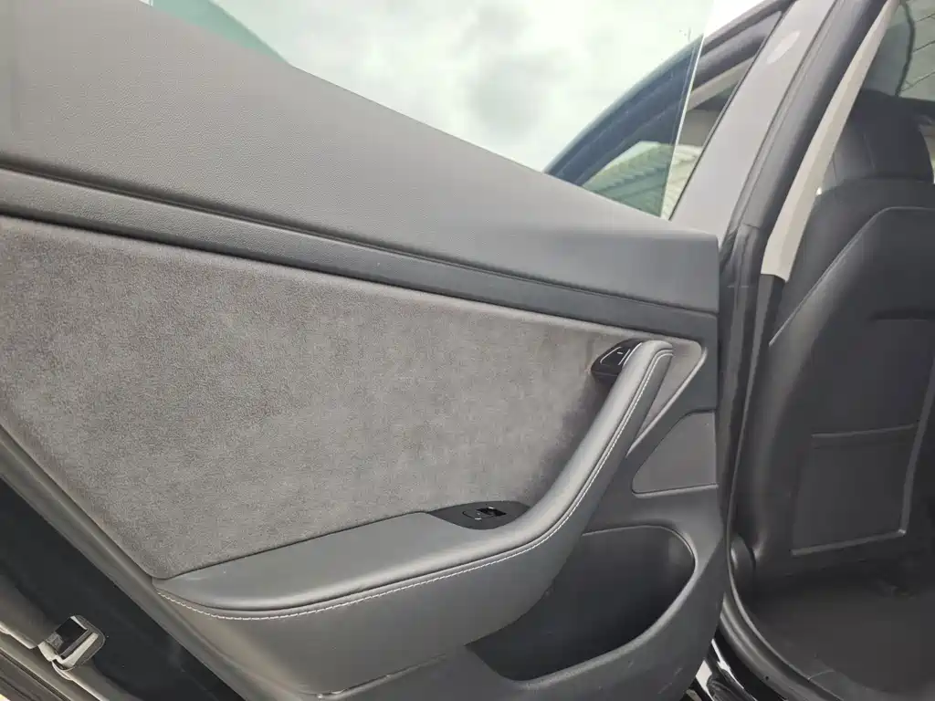 Tesla Model 3 2020 — фото 15