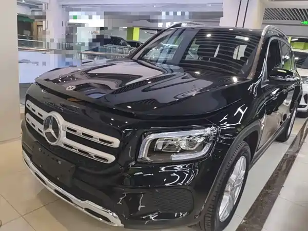 Mercedes-Benz GLB 2023