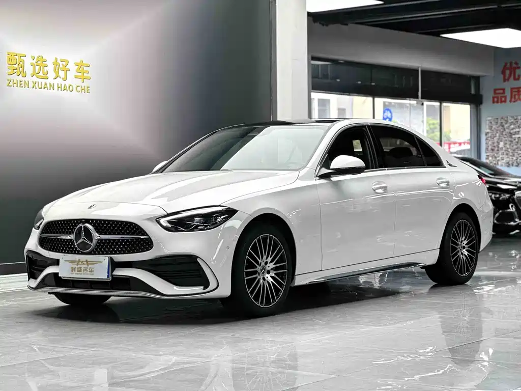 Mercedes-Benz C-Class 2024