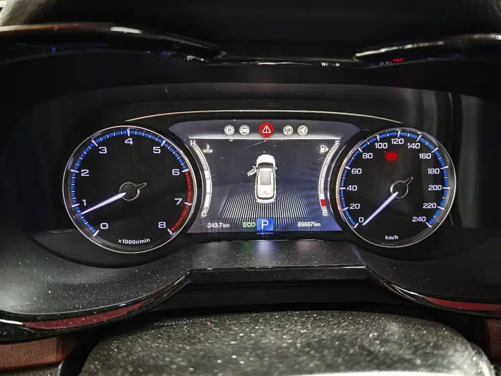 GAC Motor Trumpchi GS8 2018 — фото 11