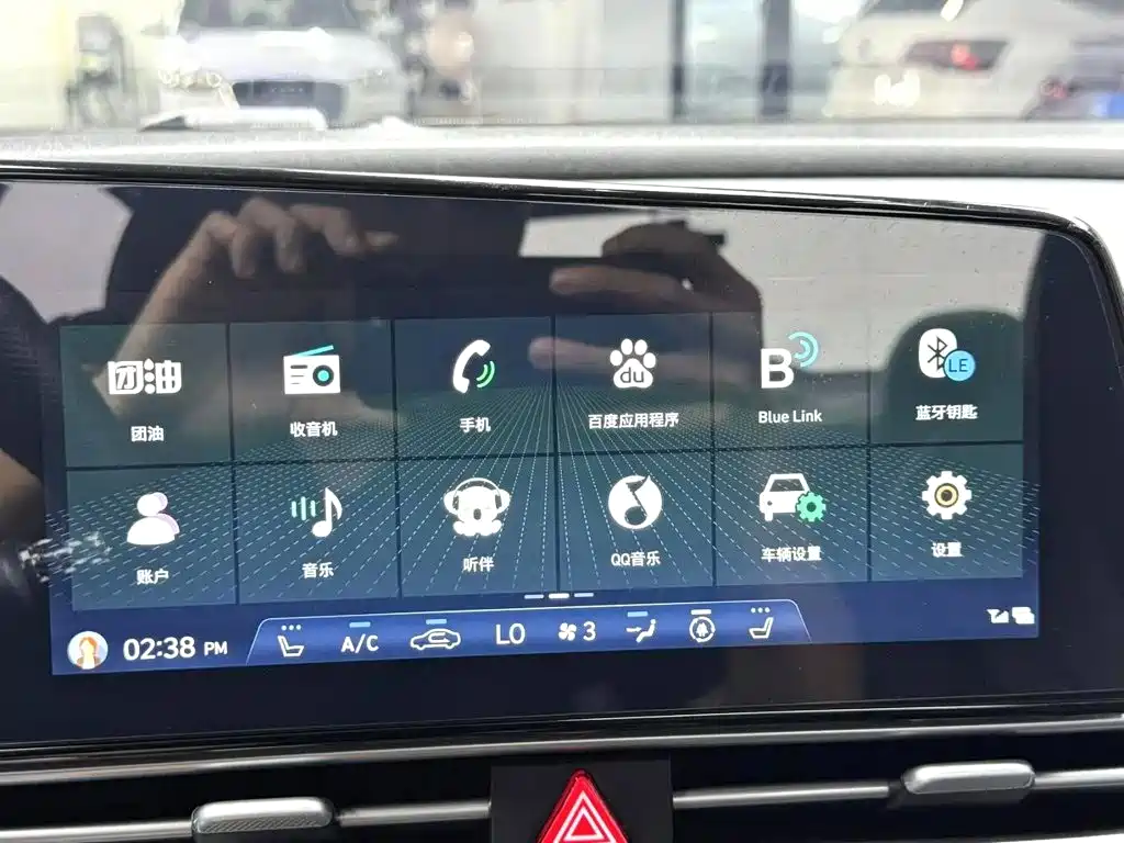 Hyundai Elantra 2022 — фото 14
