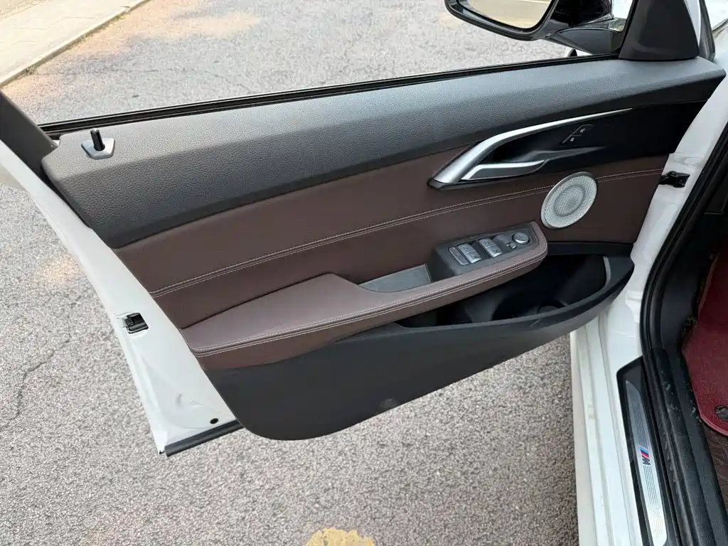 BMW 1 Series 2022