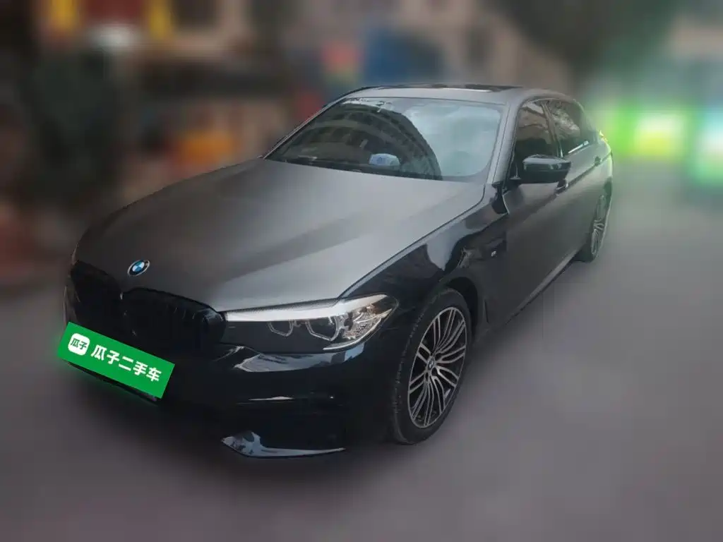 BMW 5 Series 2019 — фото 1