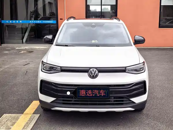 Volkswagen Tharu 2024
