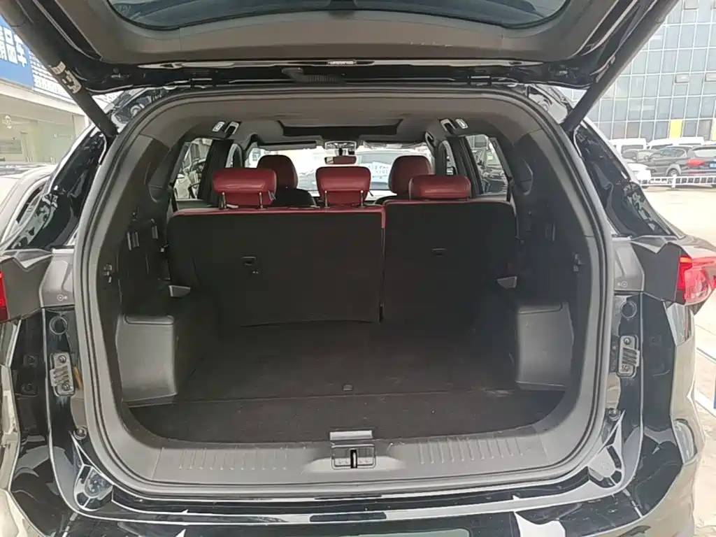 Jetour Jietu X70 PLUS 2024 — фото 19