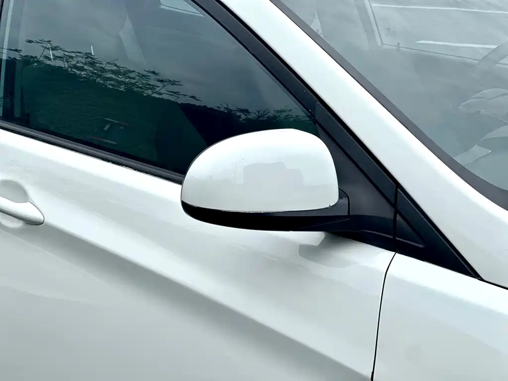 Hyundai Verna 2016 — фото 18