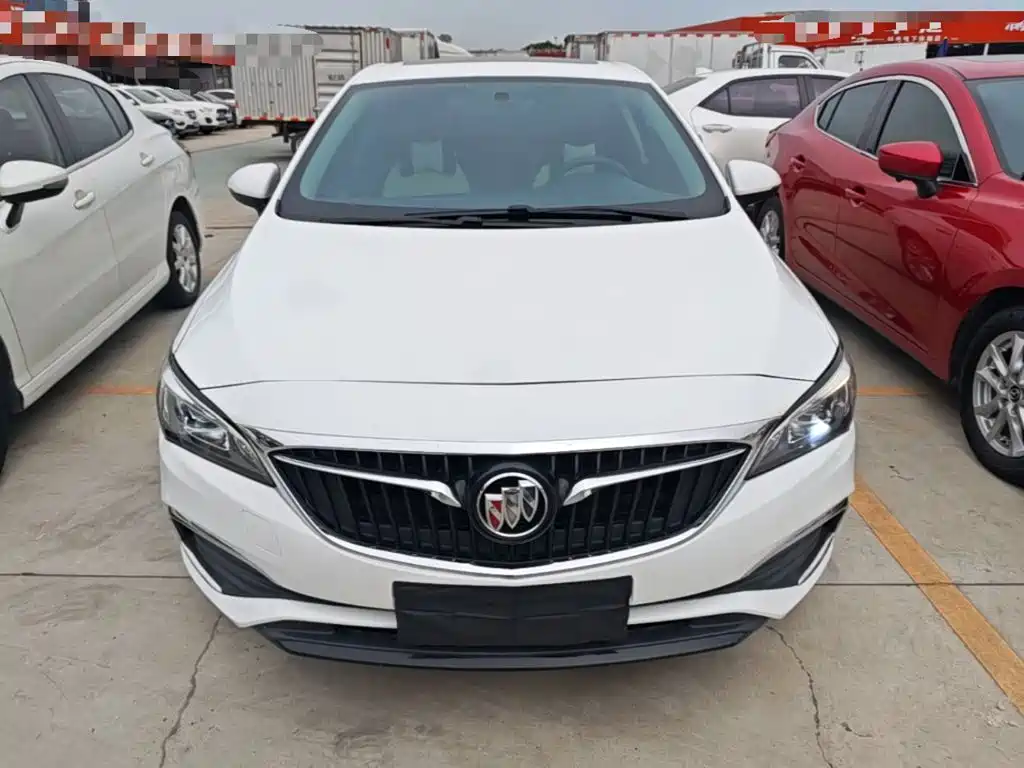 Buick Verano 2018 — фото 3