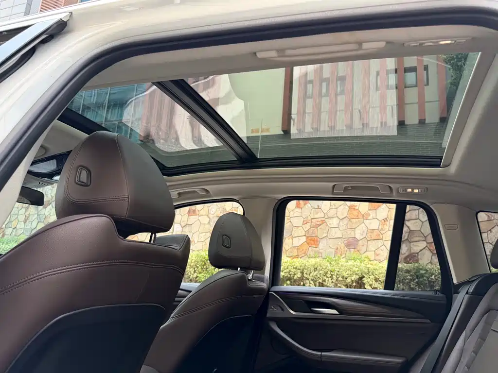 BMW X3 2021 — фото 12