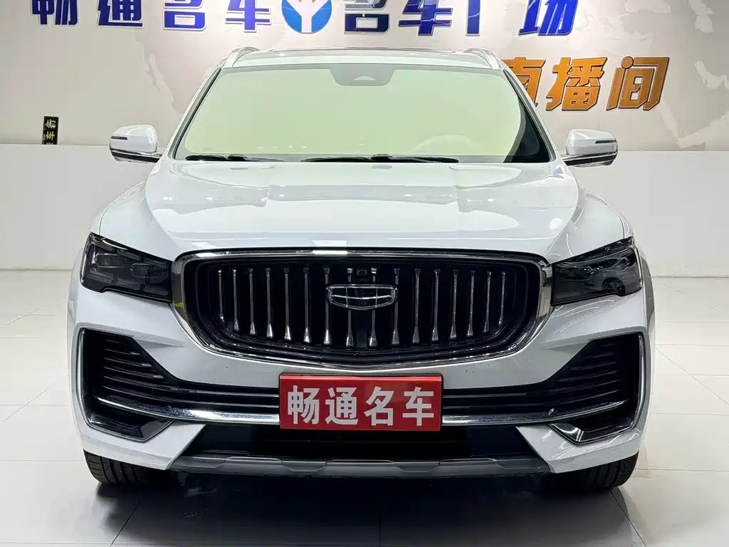 Geely Xingyue L 2022 — фото 1
