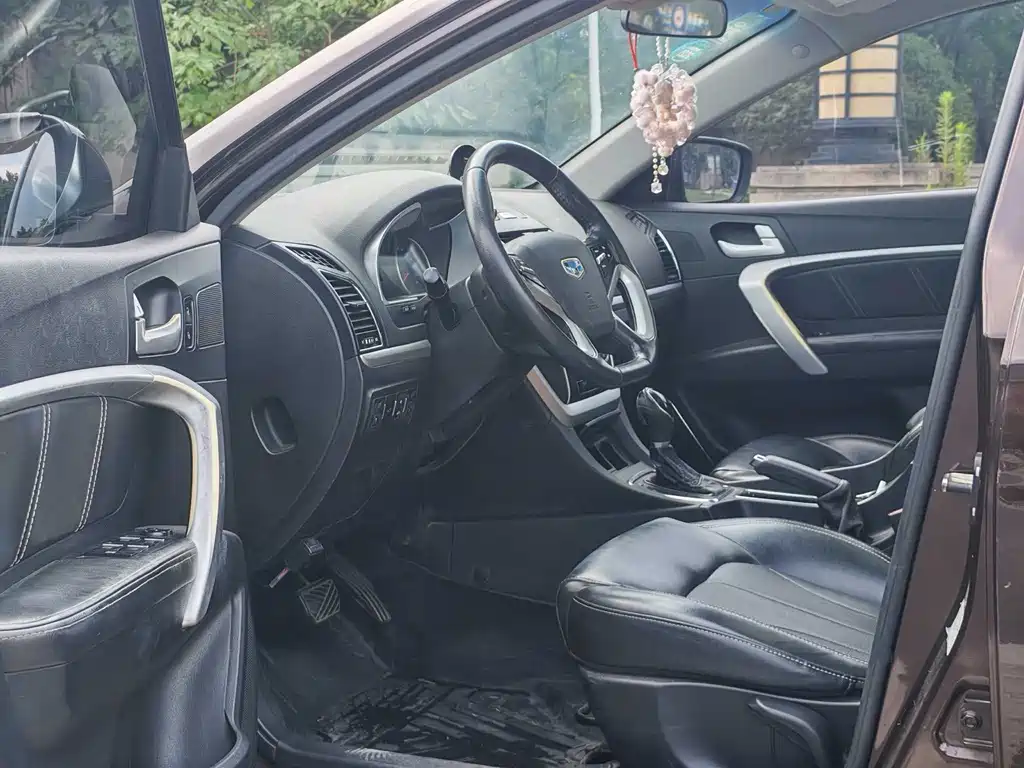 Geely Emgrand 2016