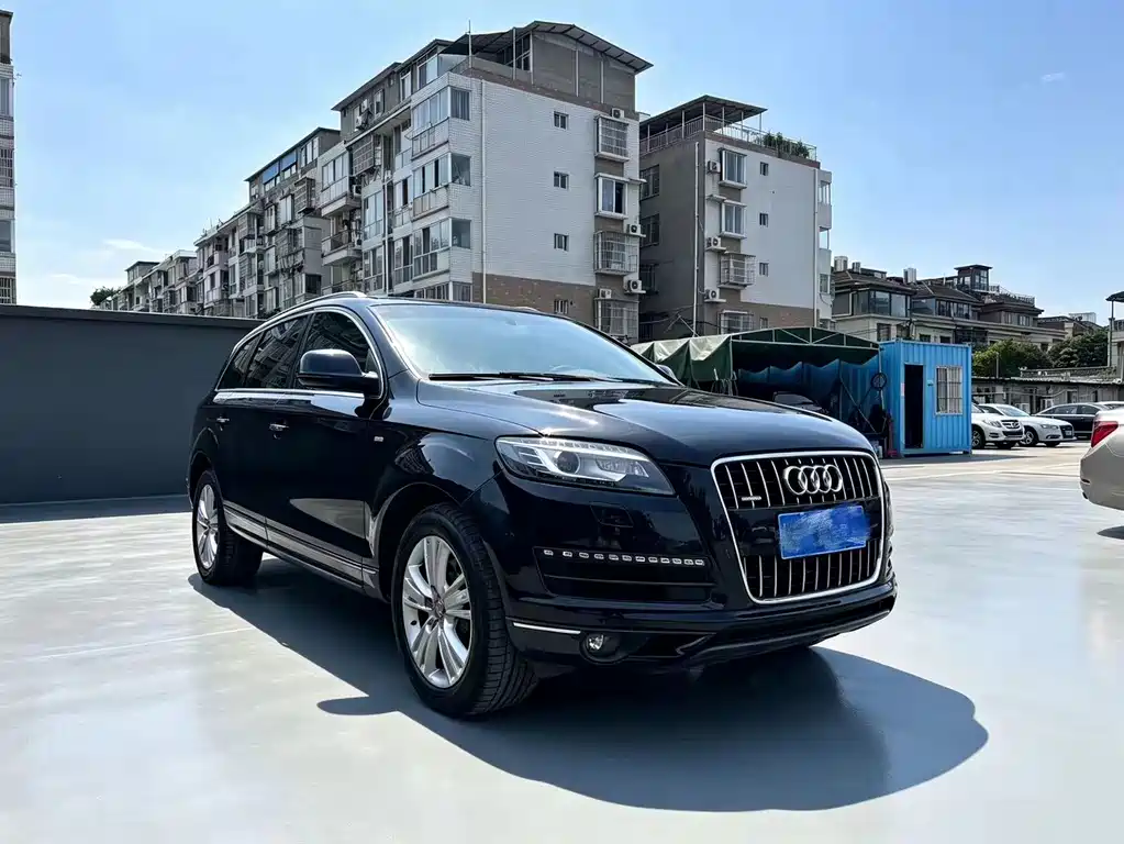 Audi Q7 2011