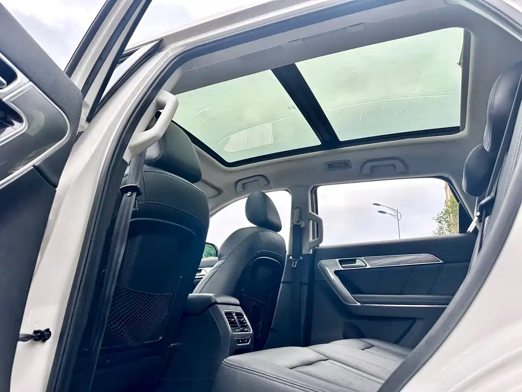 Haval H6 Coupe 2015 — фото 34