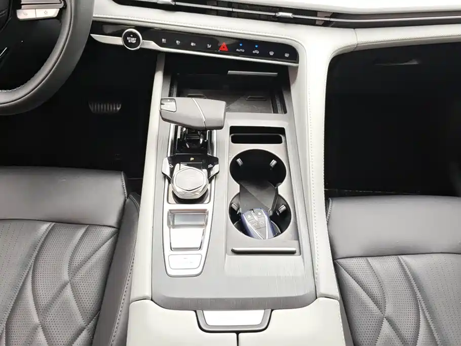 Changan CS75PLUS 2024 — фото 16