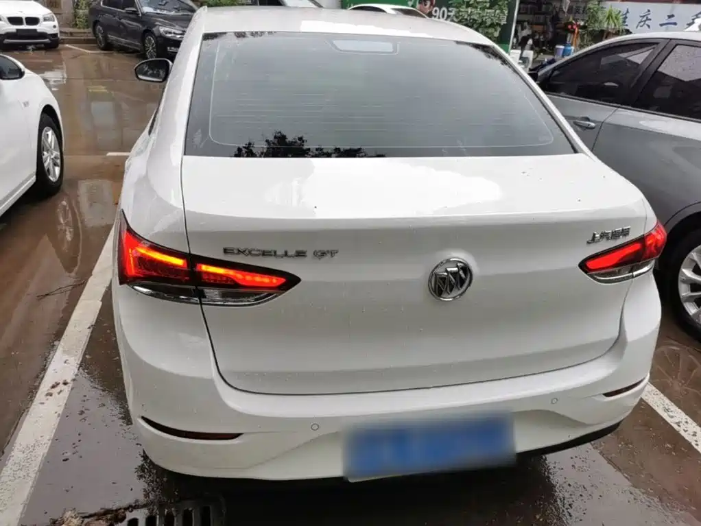 Buick Excelle 2021