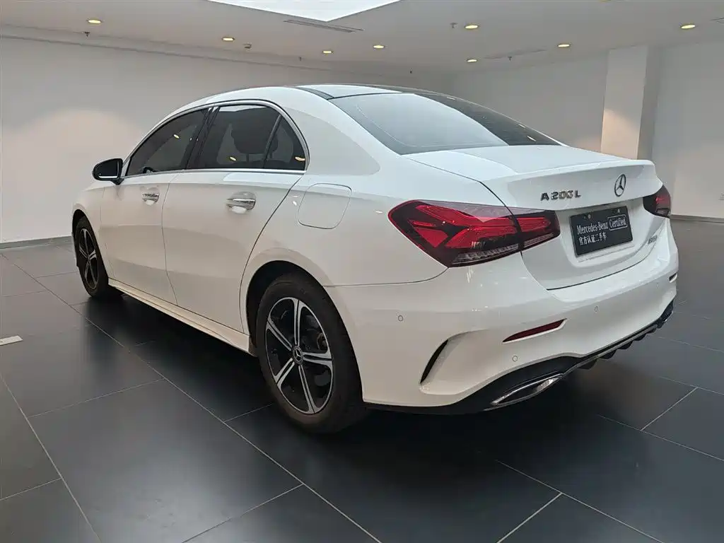 Mercedes-Benz A-Class 2023 — фото 5