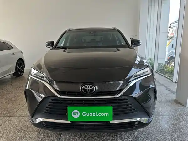 Toyota Harrier 2022