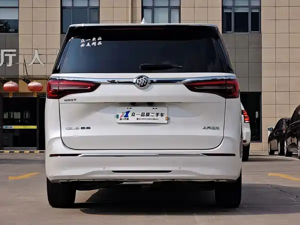 Buick GL8 2022