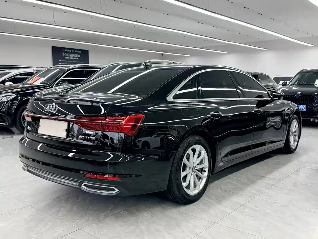 Audi A6L 2021
