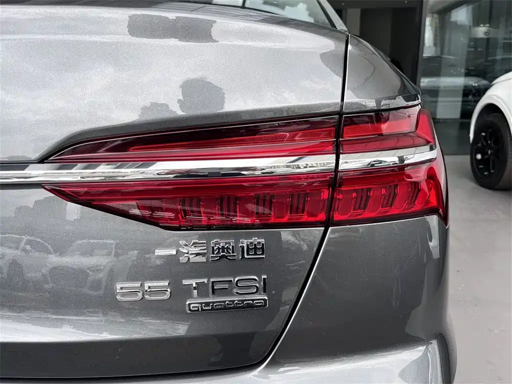 Audi A6L 2023 — фото 15