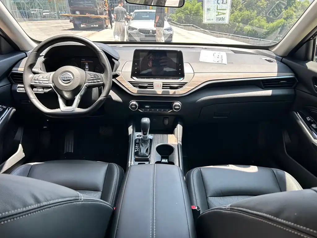 Nissan Teana 2021 — фото 15