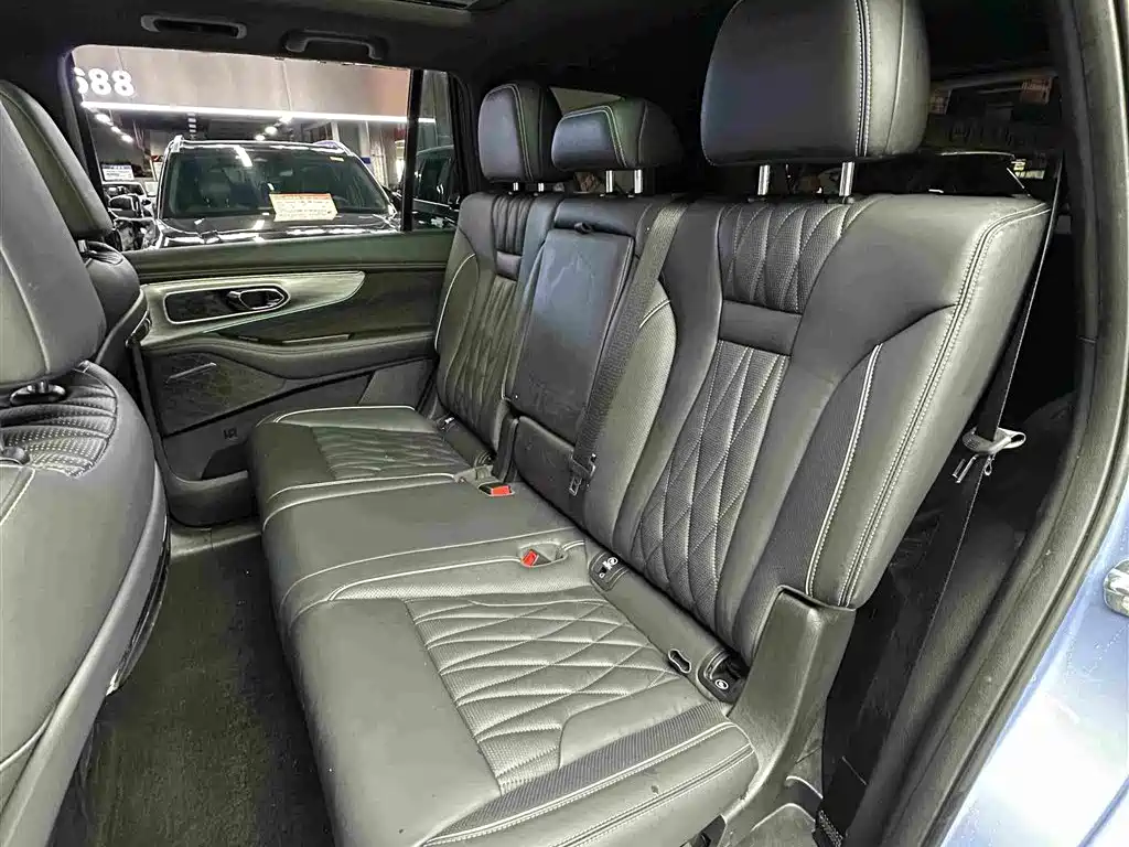 GAC Motor Trumpchi GS8 2022 — фото 28