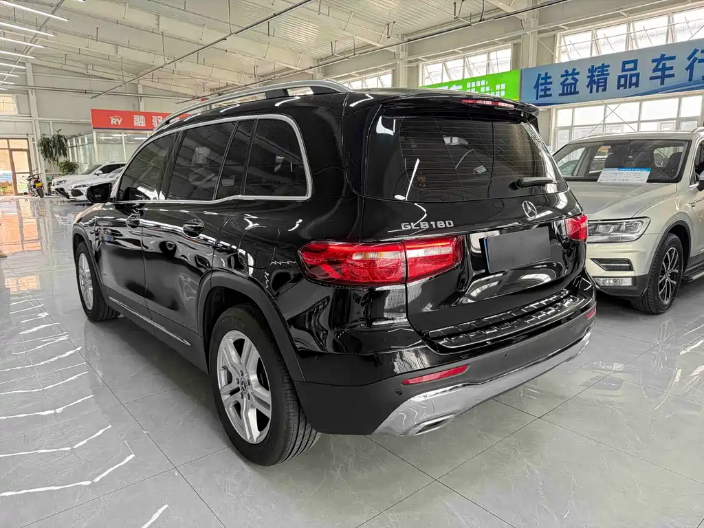 Mercedes-Benz GLB 2020