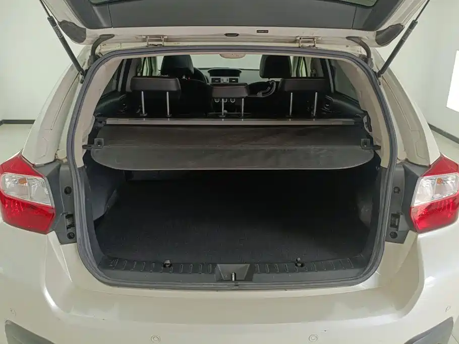 Subaru XV 2014 — фото 4