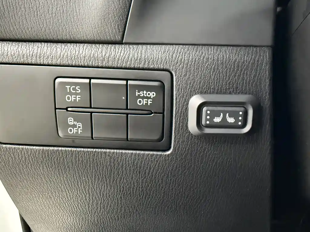 Mazda CX-4 2023 — фото 13