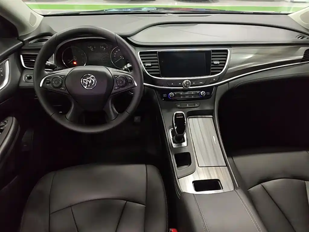Buick LaCrosse 2020 — фото 10