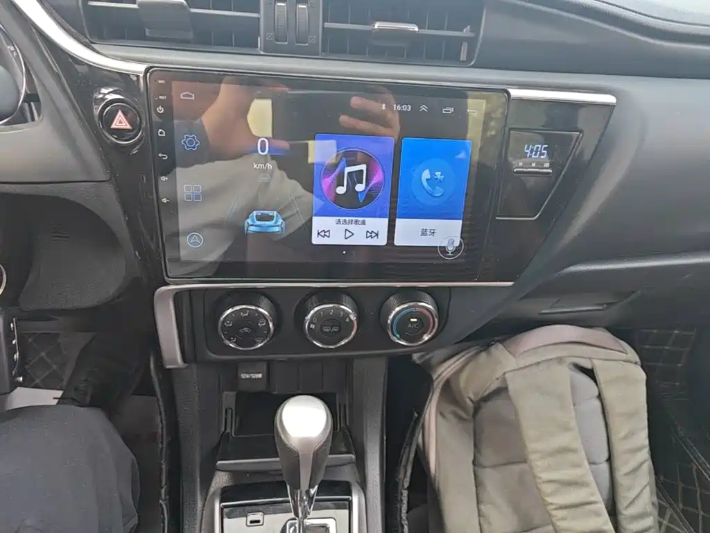 Toyota Corolla 2019 — фото 13
