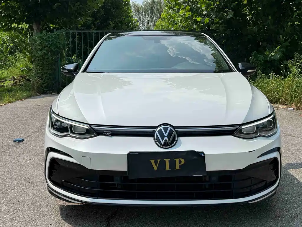Volkswagen Golf 2023