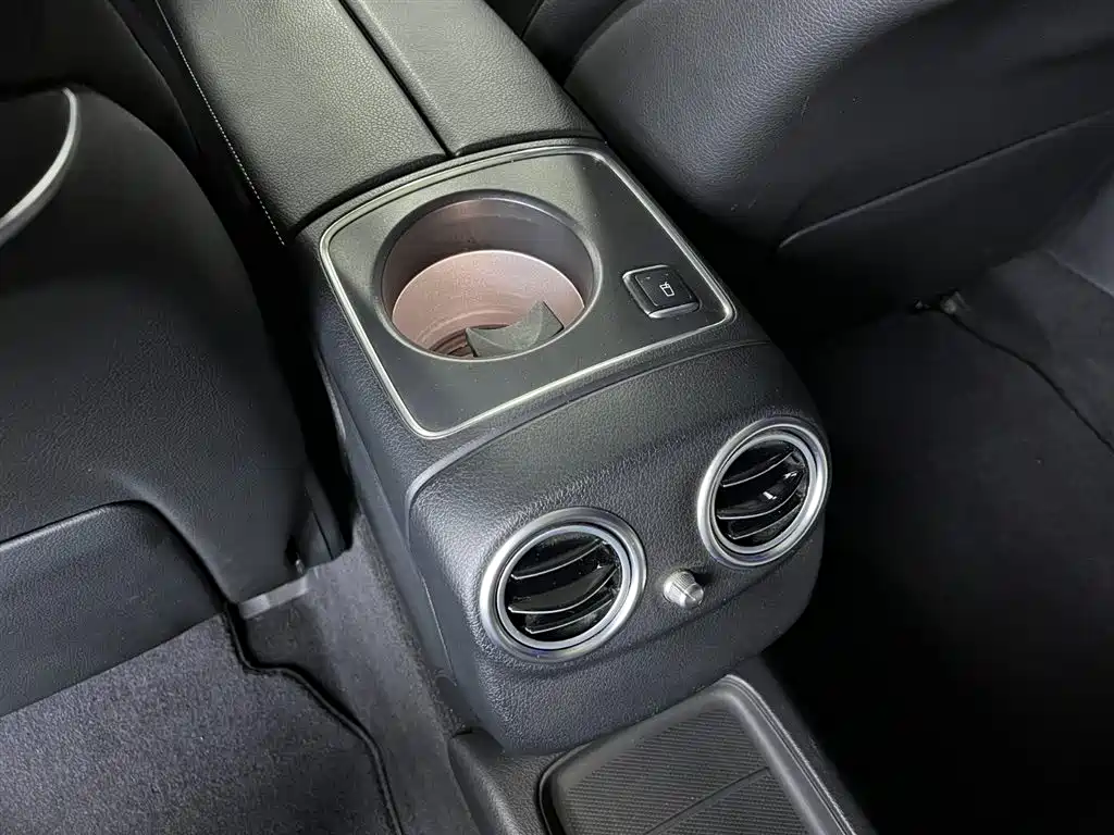 Mercedes-Benz E-Class 2017 — фото 15