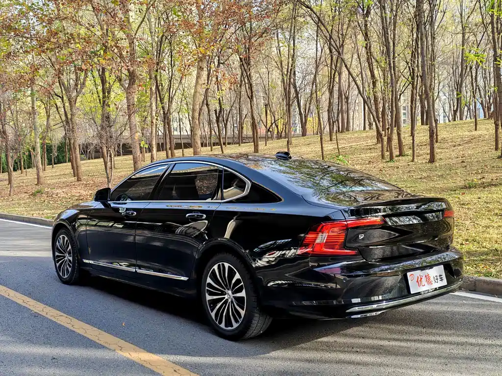 Volvo S90 2023 — фото 16