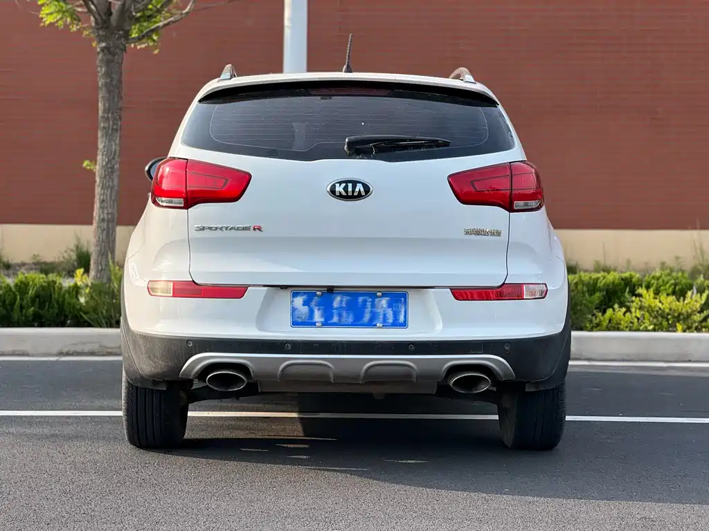 Kia Sportage 2015 — фото 14