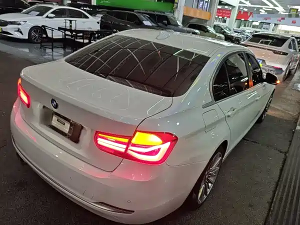 BMW 3 Series 2019