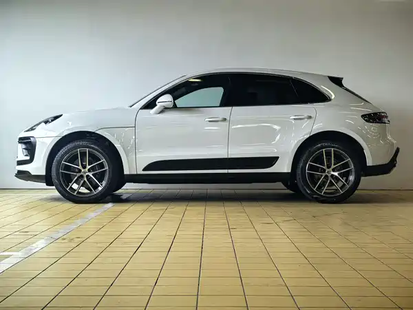 Porsche Macan 2026