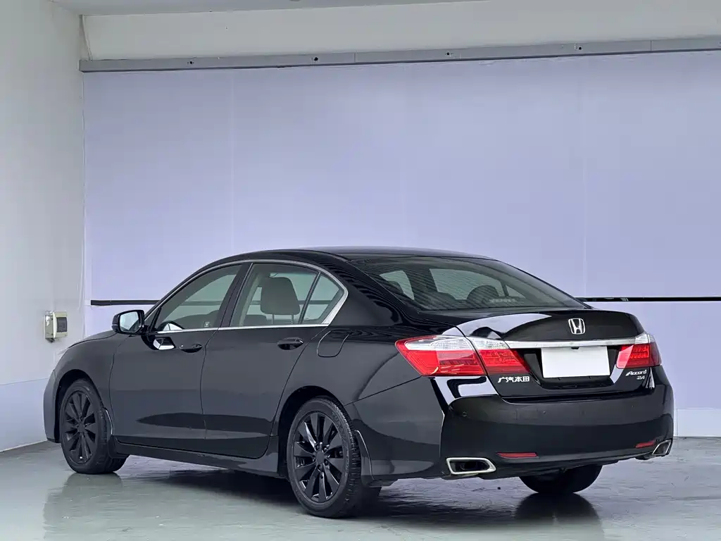 Honda Accord 2014 — фото 4