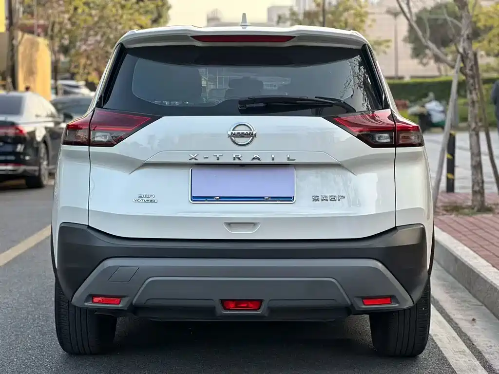 Nissan X-Trail 2023 — фото 9