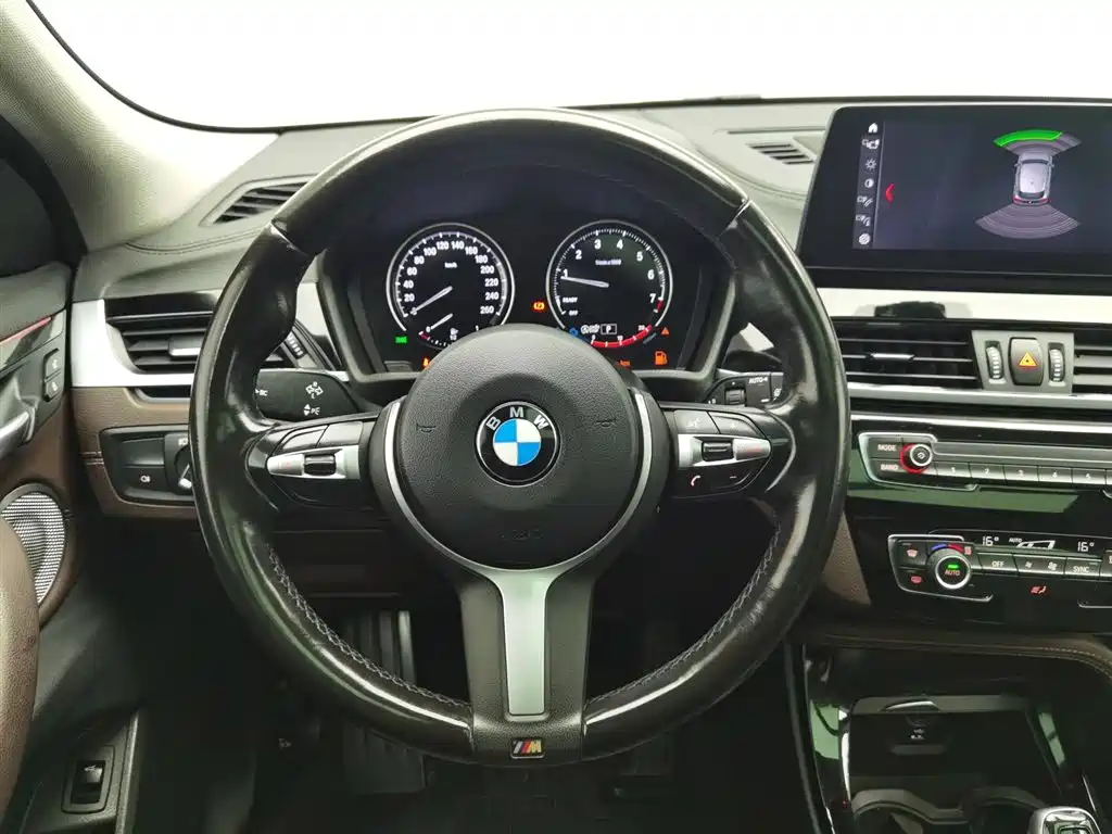 BMW X2 2021 — фото 11