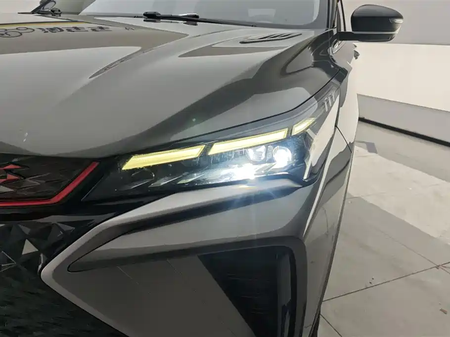 Geely Binyue 2022