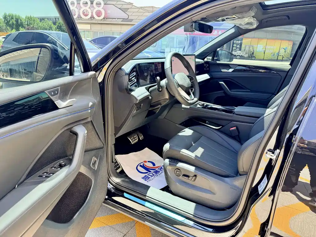 Volkswagen Tiguan L 2026
