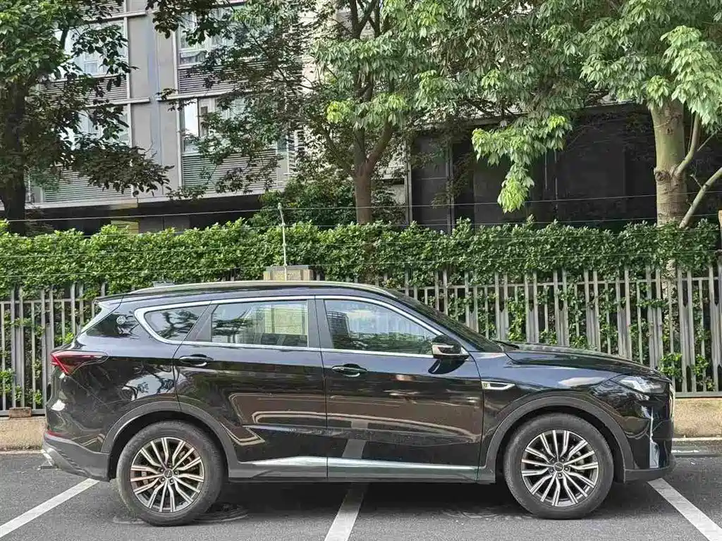 Jetour X70 PLUS 2023