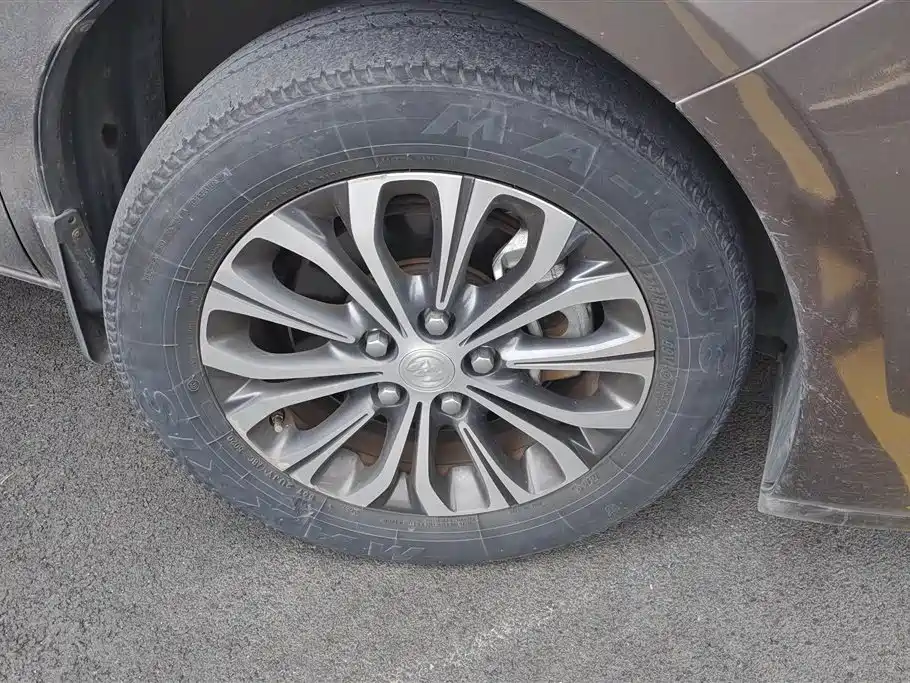 Buick GL8 2021