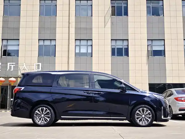Buick GL8 2023