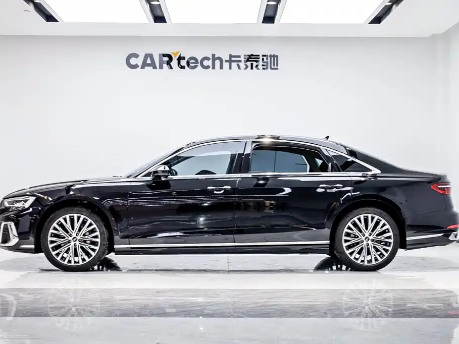 Audi A8 2022