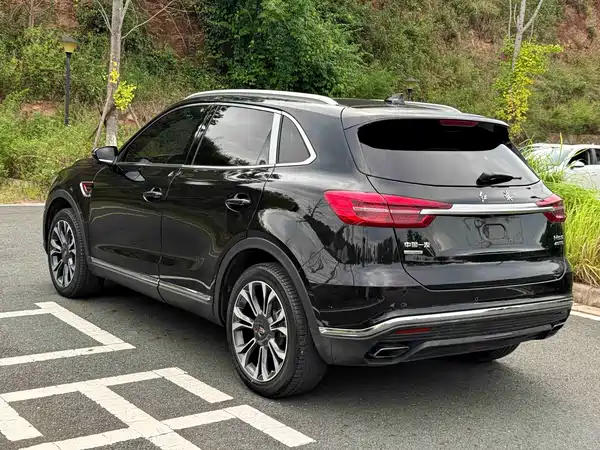 Hongqi HS5 2021